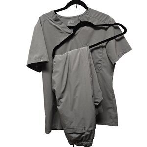 FIGS Fionlite Scrub Set Dark Sage sz Small Joggers Top Pockets, Mesh lined Gray